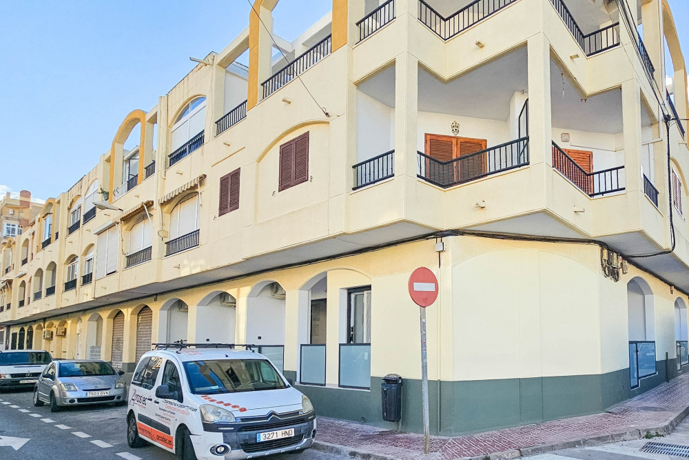 Torrevieja, Alicante (HH-85509751) development image