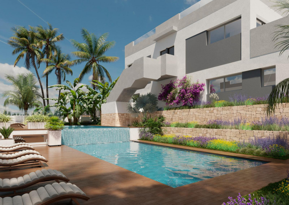Torrevieja, Alicante (HH-96753984) development image