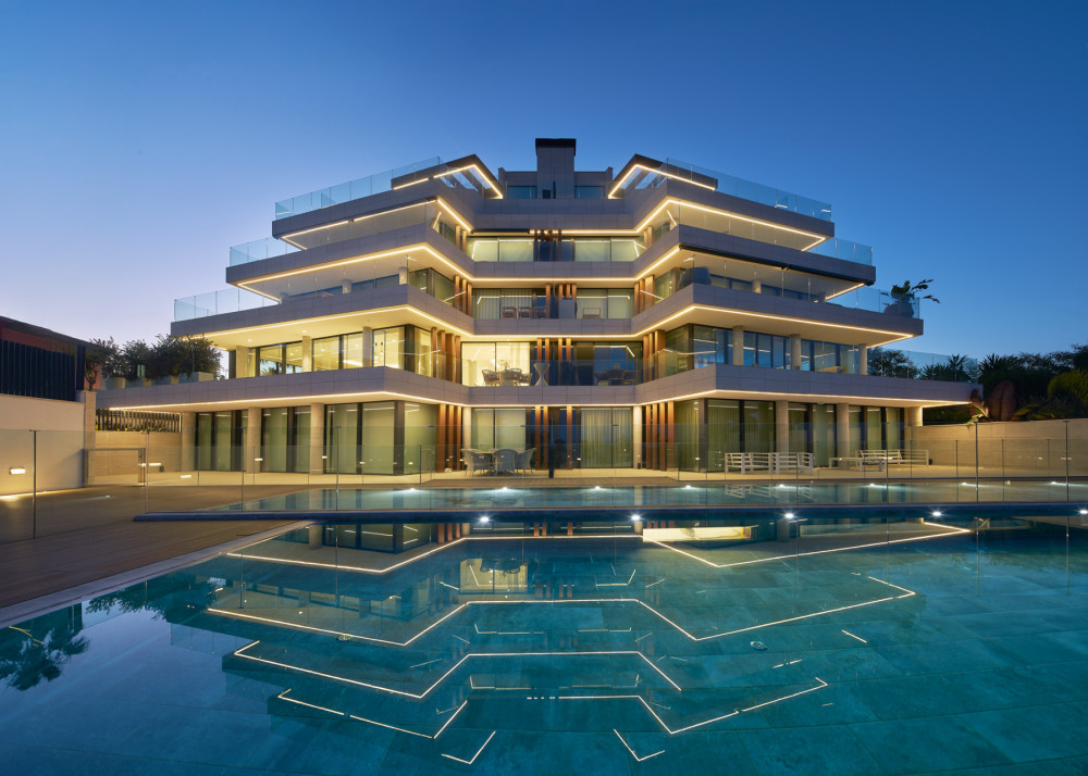 Estepona, Málaga (HH-60578286) development image