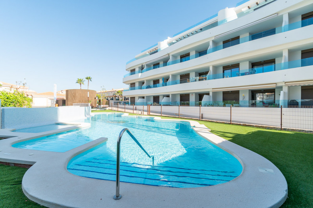 Orihuela Costa, Alicante (HH-13818043) development image