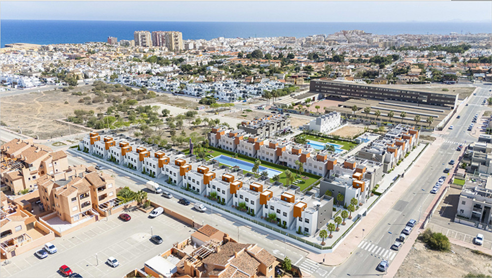 Torrevieja, Alicante (HH-51618202) development image