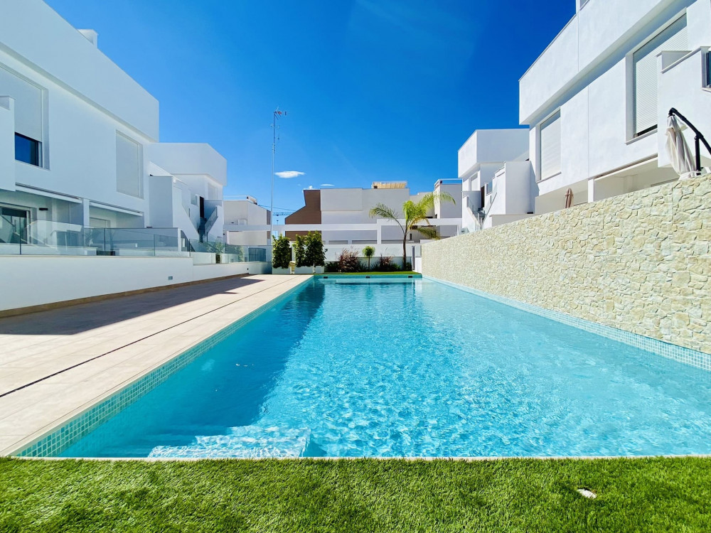 Pilar de la Horadada, Alicante (HH-62773019) development image